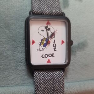 Vintage Snoopy Joe Cool Watch with Black and Gray Strap